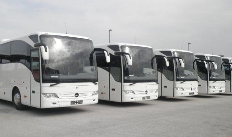 Andorra: Bus company in El Tarter in El Tarter and Europe